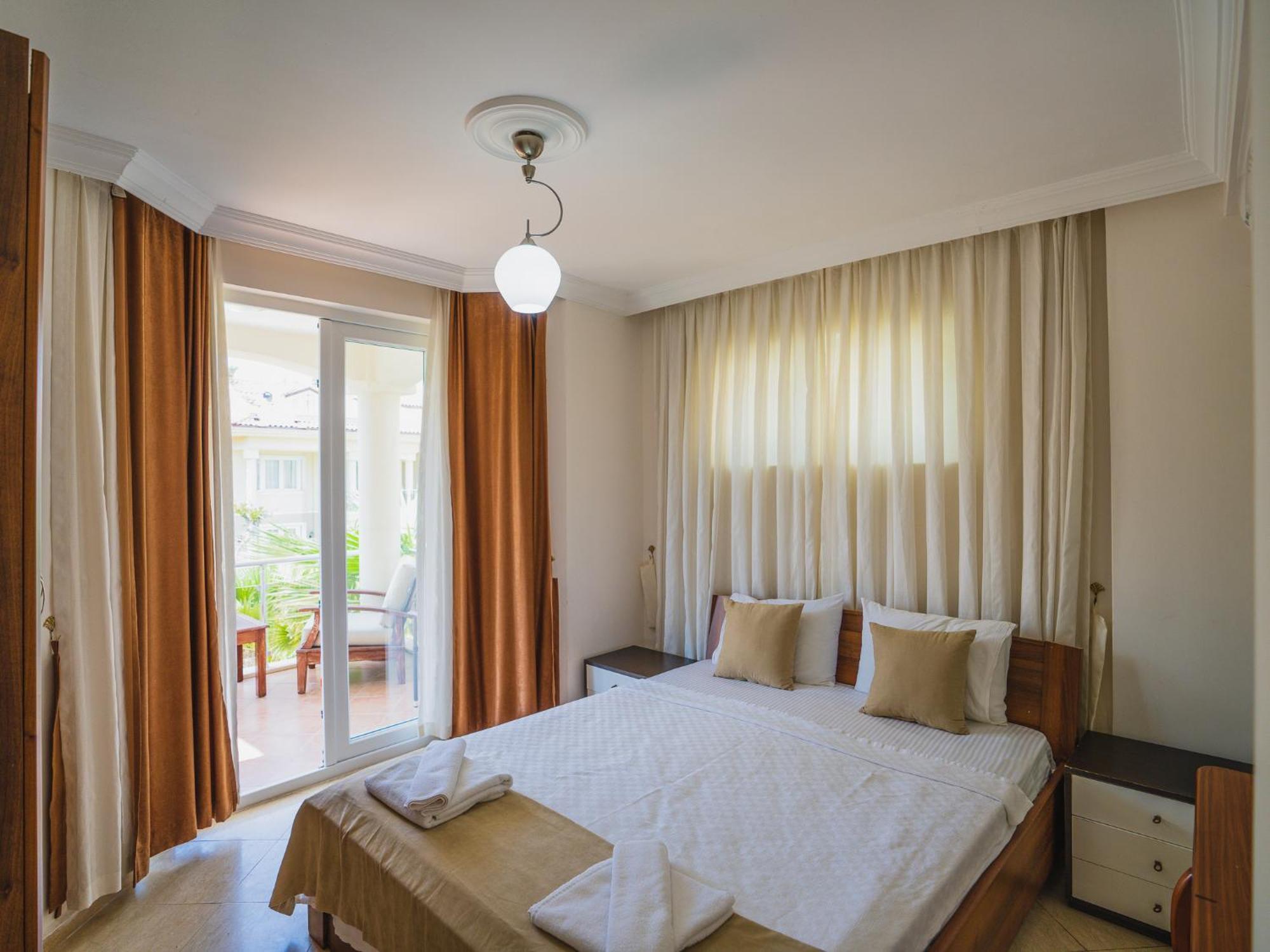 Sunset Beach Resort Aqua Lettings เฟทิเย ภายนอก รูปภาพ
