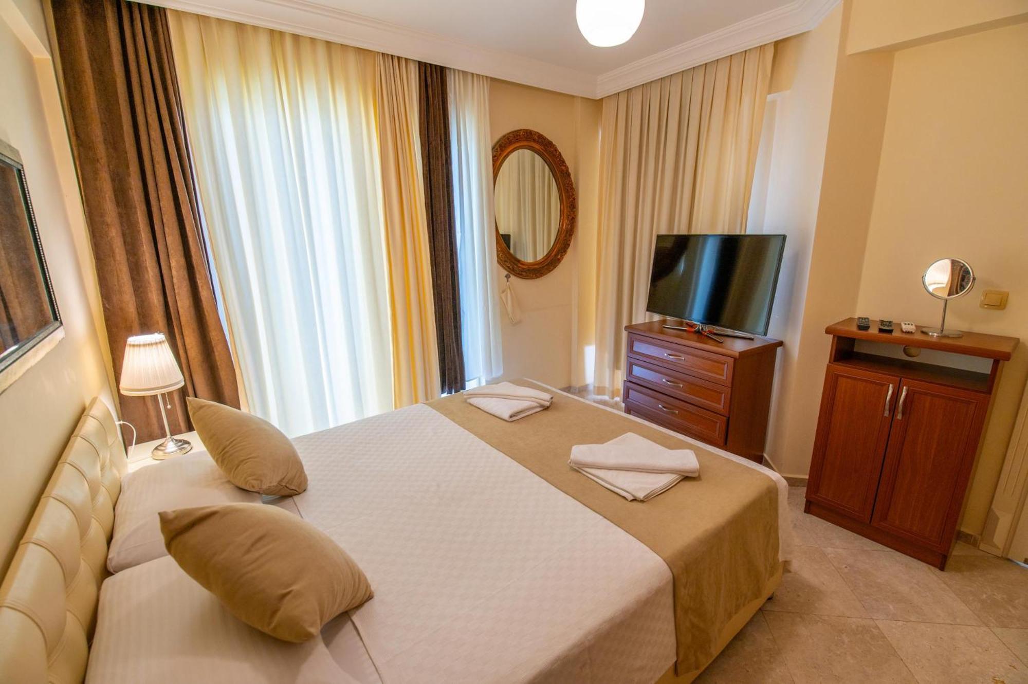 Sunset Beach Resort Aqua Lettings เฟทิเย ภายนอก รูปภาพ