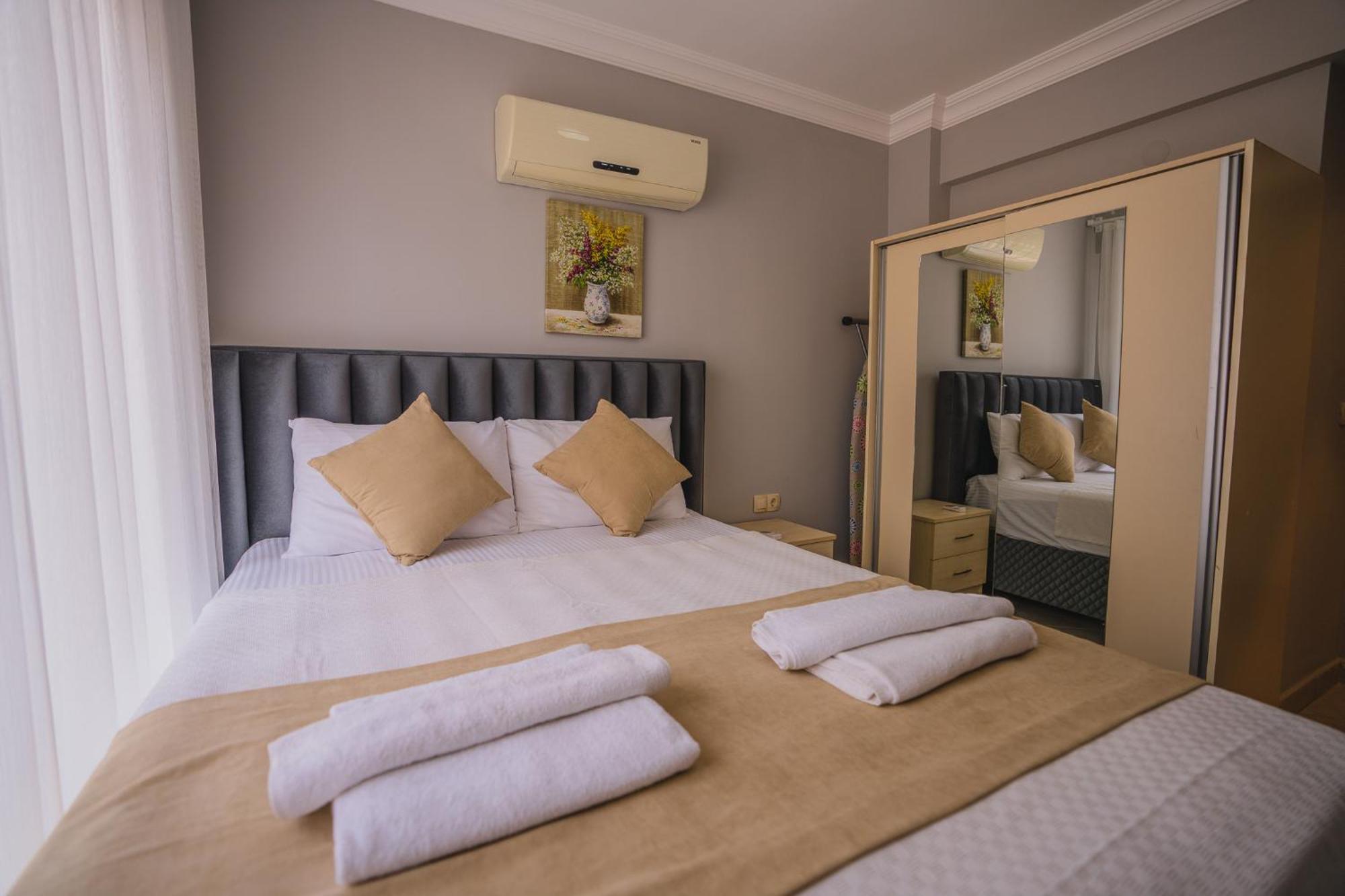 Sunset Beach Resort Aqua Lettings เฟทิเย ภายนอก รูปภาพ